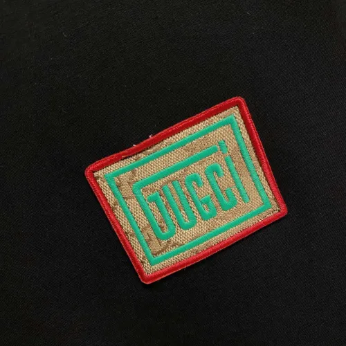 Replica Gucci Tracksuits Long Sleeved For Men #1393318 $92.00 USD for Wholesale