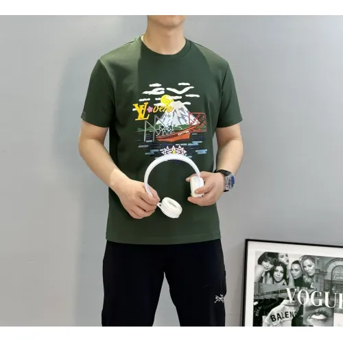 Replica Louis Vuitton LV T-Shirts Short Sleeved For Men #1393378 $80.00 USD for Wholesale