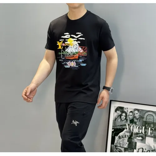 Replica Louis Vuitton LV T-Shirts Short Sleeved For Men #1393379 $80.00 USD for Wholesale