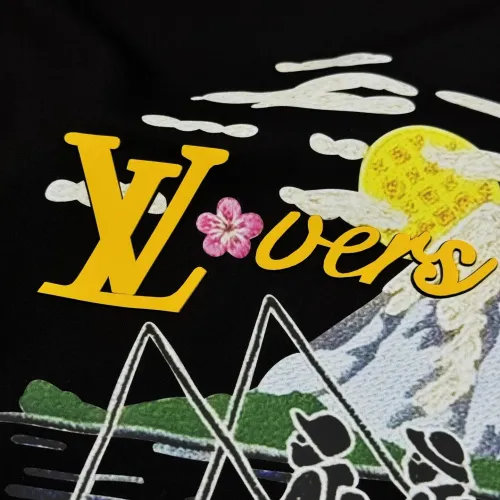 Replica Louis Vuitton LV T-Shirts Short Sleeved For Men #1393379 $80.00 USD for Wholesale