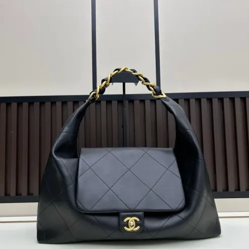 Chanel AAA Quality Shoulder Bags For Women #1393576 $100.00 USD, Wholesale Replica Chanel AAA Quality Shoulder Bags