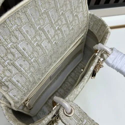 Replica Christian Dior AAA Quality Handbags For Women #1393622 $112.00 USD for Wholesale