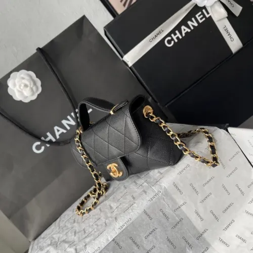 Replica Chanel AAA Quality Messenger Bags For Women #1393639 $112.00 USD for Wholesale