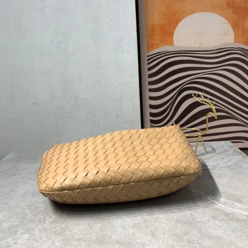 Replica Bottega Veneta BV AAA Quality Handbags For Women #1393729 $115.00 USD for Wholesale