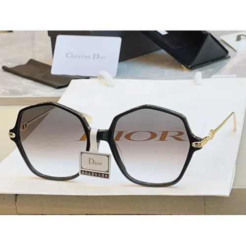 Christian Dior AAA Quality Sunglasses #1394604 $45.00 USD, Wholesale Replica Christian Dior AAA Quality Sunglasses
