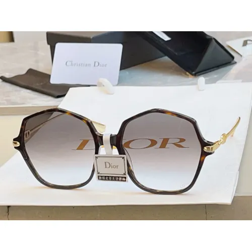 Christian Dior AAA Quality Sunglasses #1394606 $45.00 USD, Wholesale Replica Christian Dior AAA Quality Sunglasses
