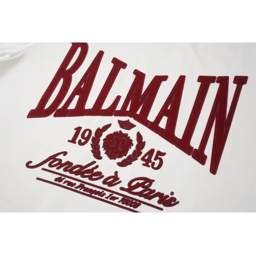Replica Balmain T-Shirts Short Sleeved For Unisex #1395882 $32.00 USD for Wholesale