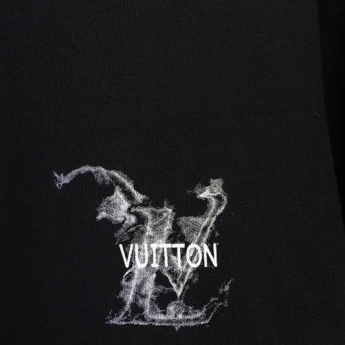 Replica Louis Vuitton LV T-Shirts Short Sleeved For Men #1395898 $36.00 USD for Wholesale
