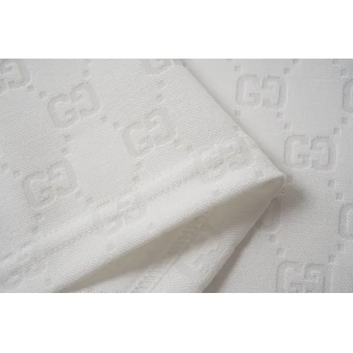 Replica Gucci T-Shirts Short Sleeved For Unisex #1395932 $32.00 USD for Wholesale