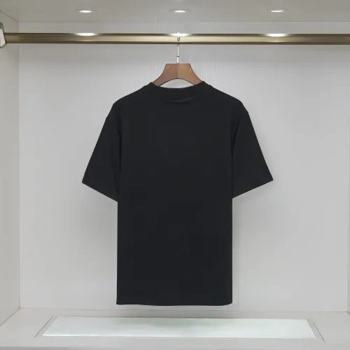 Replica Gucci T-Shirts Short Sleeved For Unisex #1395935 $32.00 USD for Wholesale