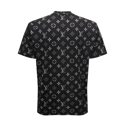 Replica Louis Vuitton LV T-Shirts Short Sleeved For Unisex #1395943 $29.00 USD for Wholesale