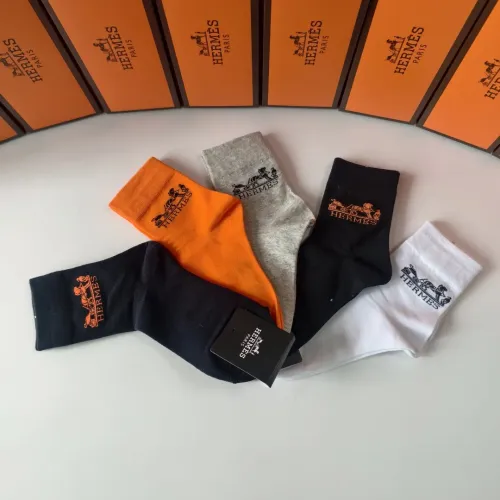 Replica Hermes Socks #1396440 $27.00 USD for Wholesale