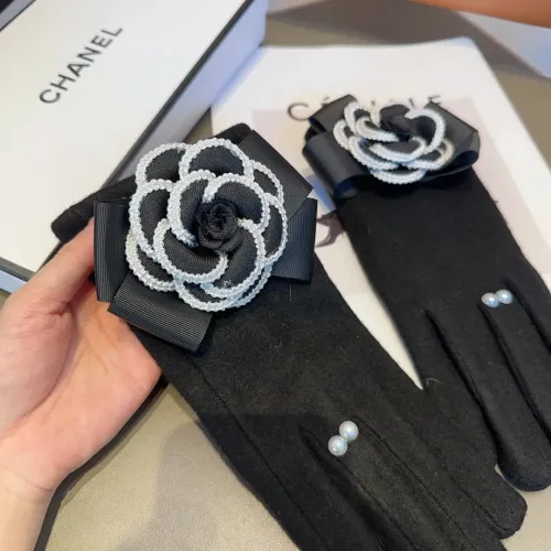 Replica Chanel Gloves #1396693 $36.00 USD for Wholesale