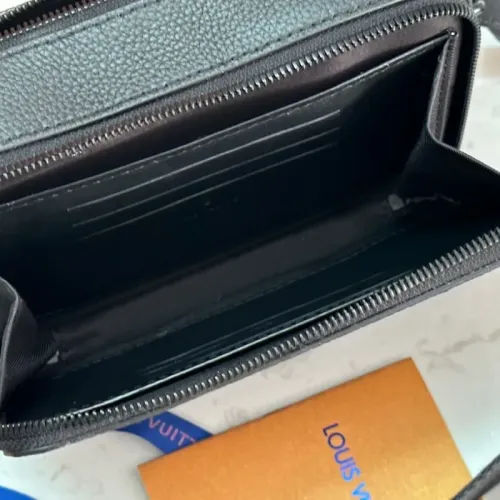 Replica Louis Vuitton AAA Man Messenger Bags #1397422 $135.00 USD for Wholesale