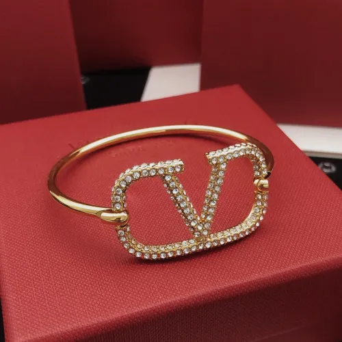 Valentino Bracelets #1397679 $29.00 USD, Wholesale Replica Valentino Bracelets