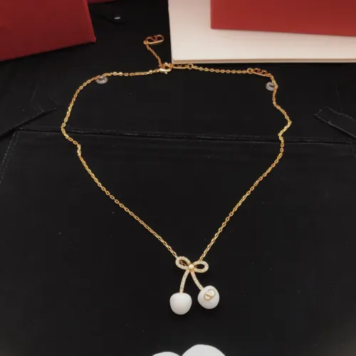 Valentino Necklaces #1397694 $27.00 USD, Wholesale Replica Valentino Necklaces