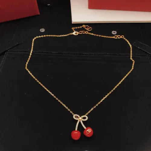 Valentino Necklaces #1397696 $27.00 USD, Wholesale Replica Valentino Necklaces