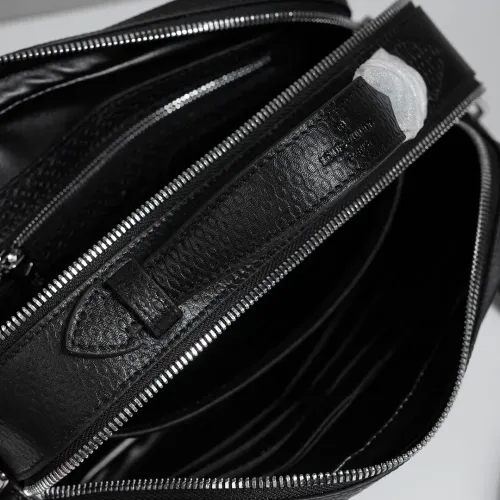 Replica Louis Vuitton AAA Man Messenger Bags #1398218 $108.00 USD for Wholesale