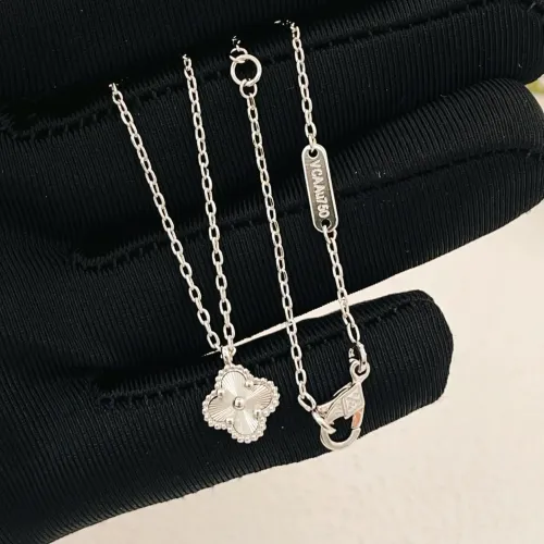Van Cleef &amp; Arpels Necklaces For Women #1398300 $27.00 USD, Wholesale Replica Van Cleef &amp; Arpels Necklaces