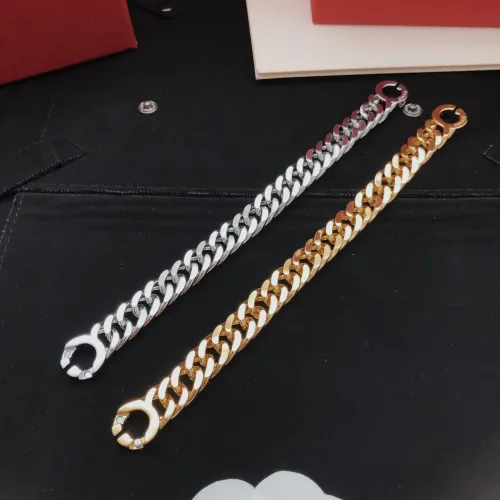 Replica Gucci Bracelets #1398356 $32.00 USD for Wholesale