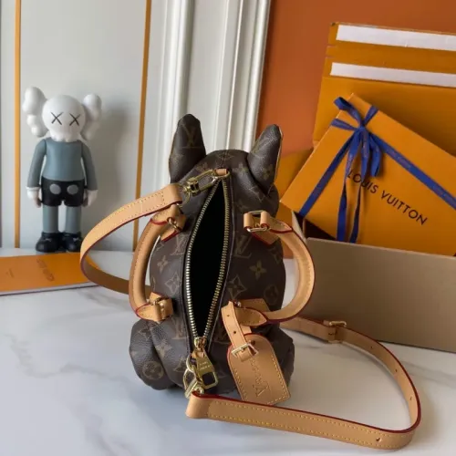 Replica Louis Vuitton AAA Quality Messenger Bags For Women #1398451 $112.00 USD for Wholesale