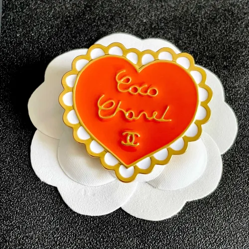 Chanel Brooches For Women #1398998 $27.00 USD, Wholesale Replica Chanel Brooches