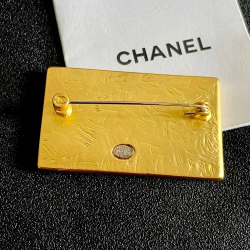 Replica Chanel Brooches For Women #1399002 $27.00 USD for Wholesale
