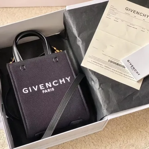 Givenchy AAA Quality Handbags For Women #1399013 $140.00 USD, Wholesale Replica Givenchy AAA Quality Handbags