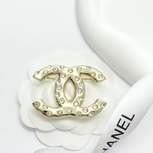 Chanel Brooches For Women #1399015 $34.00 USD, Wholesale Replica Chanel Brooches