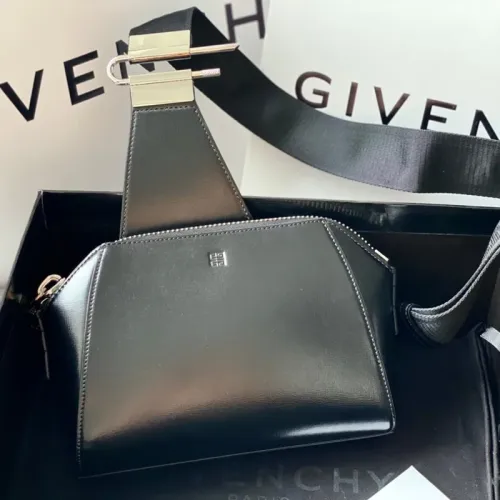 Givenchy AAA Quality Messenger Bags For Unisex #1399036 $238.02 USD, Wholesale Replica Givenchy AAA Quality Messenger Bags