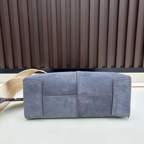 Replica TOD'S AAA Quality Messenger Bags For Women #1399039 $105.00 USD for Wholesale