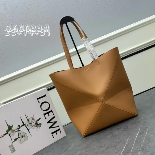LOEWE AAA Quality Shoulder Bags For Women #1399064 $158.00 USD, Wholesale Replica LOEWE AAA Quality Shoulder Bags
