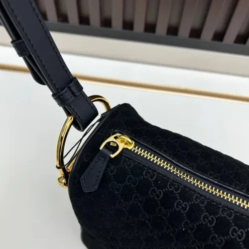 Replica Gucci AAA Quality Shoulder Bags For Women #1399071 $105.00 USD for Wholesale