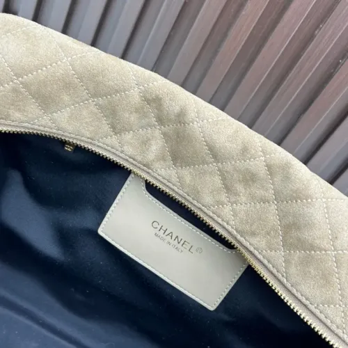 Replica Chanel AAA Quality Handbags For Women #1399112 $102.00 USD for Wholesale