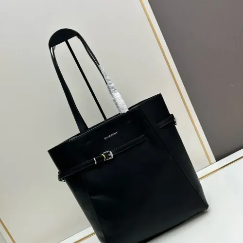 Givenchy AAA Quality Shoulder Bags For Women #1399132 $96.00 USD, Wholesale Replica Givenchy AAA Quality Shoulder Bags