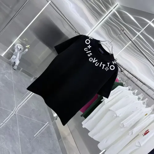 Replica Louis Vuitton LV T-Shirts Short Sleeved For Unisex #1399874 $40.00 USD for Wholesale