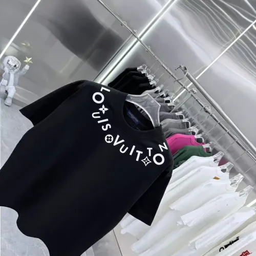Replica Louis Vuitton LV T-Shirts Short Sleeved For Unisex #1399874 $40.00 USD for Wholesale