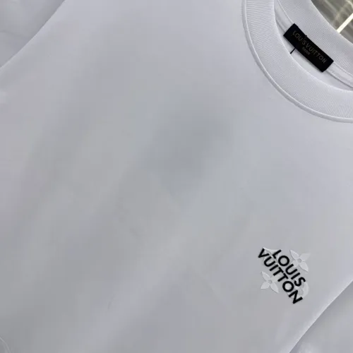 Replica Louis Vuitton LV T-Shirts Short Sleeved For Unisex #1399877 $40.00 USD for Wholesale
