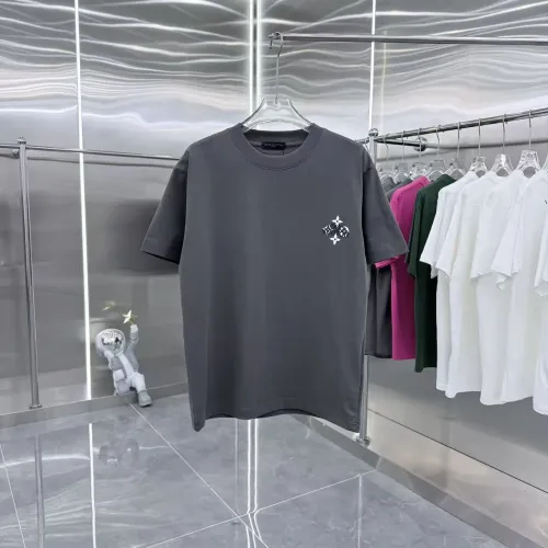 Replica Louis Vuitton LV T-Shirts Short Sleeved For Unisex #1399879 $40.00 USD for Wholesale