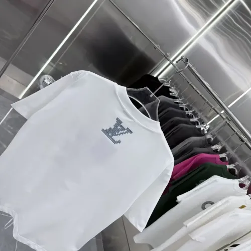 Replica Louis Vuitton LV T-Shirts Short Sleeved For Unisex #1399885 $41.00 USD for Wholesale