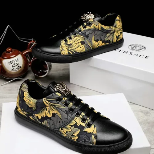 Replica Versace Casual Shoes For Men #1400068 $68.00 USD for Wholesale