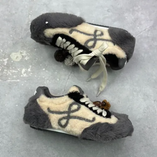 LOEWE Casual Shoes For Women #1400528 $98.00 USD, Wholesale Replica LOEWE Casual Shoes