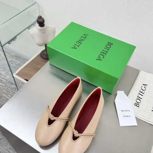 Replica Bottega Veneta BV Flat Shoes For Women #1400596 $125.00 USD for Wholesale