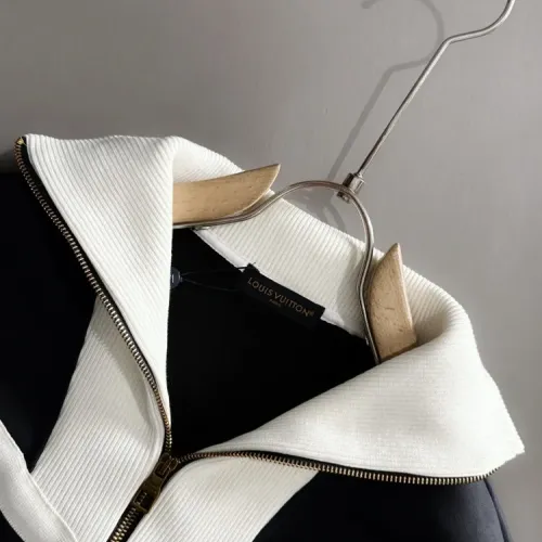 Replica Louis Vuitton LV Tracksuits Long Sleeved For Men #1401089 $125.00 USD for Wholesale