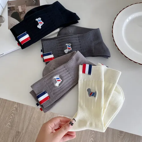 Replica Thom Browne Socks #1401175 $29.00 USD for Wholesale