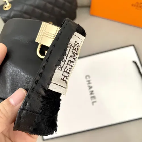 Replica Louis Vuitton LV Gloves For Women #1401359 $60.00 USD for Wholesale