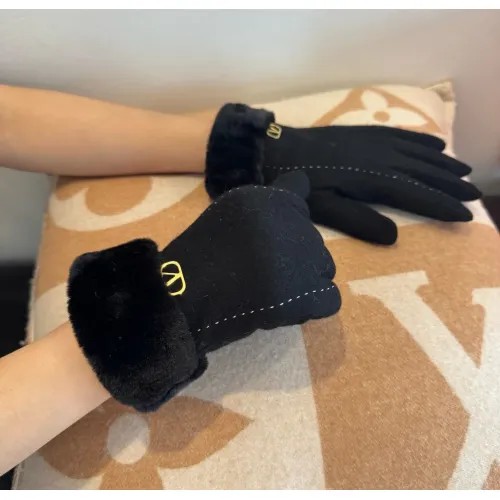 Replica Valentino Gloves For Women #1401397 $39.00 USD for Wholesale