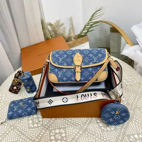 Louis Vuitton Messenger Bags For Women #1402121 $60.00 USD, Wholesale Replica Louis Vuitton Messenger Bags