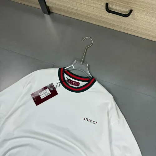 Replica Gucci T-Shirts Short Sleeved For Unisex #1402194 $32.00 USD for Wholesale