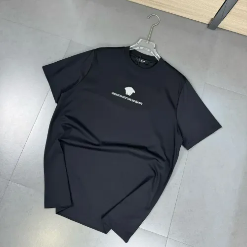 Versace T-Shirts Short Sleeved For Unisex #1402229 $32.00 USD, Wholesale Replica Versace T-Shirts
